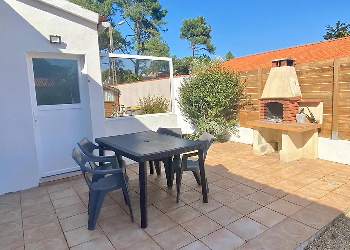 Maison Rénovée 3 Ch. Proche Mer, Animaux Admis, Terrasse Et Parking - Fr-1-231-290 *